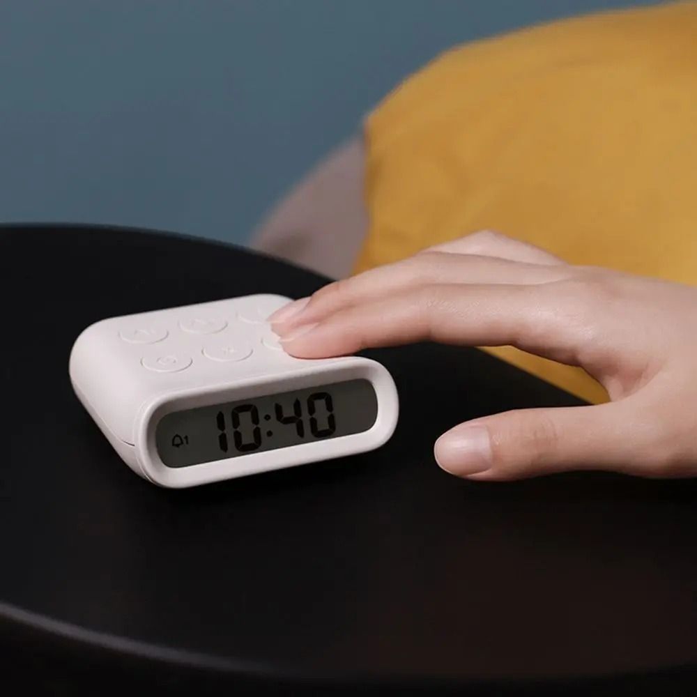 Electronics And Gadgets With I - Geschenken Creatieve kleine wekker Op batterijen